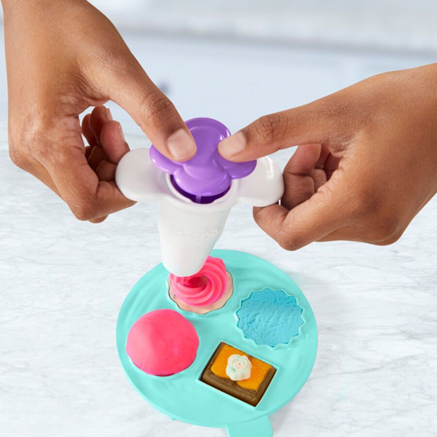 Play-Doh Kitchen Creations Magical Mixer Playset