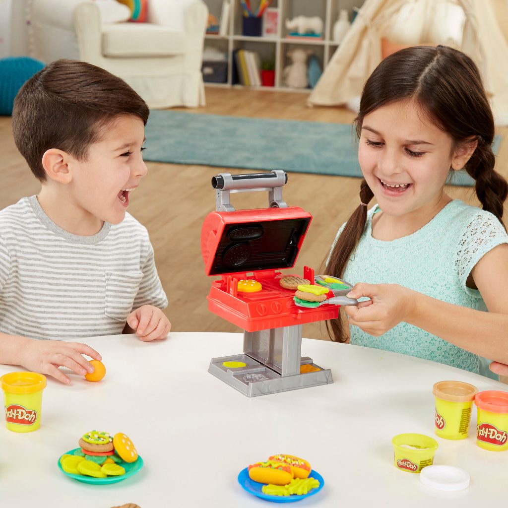 Play-Doh Kitchen Creations Grill 'N Stamp Playset | PlayDoh | Play Doh