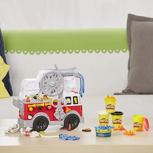 Play-Doh Wheels Rescue Firetruck Playset