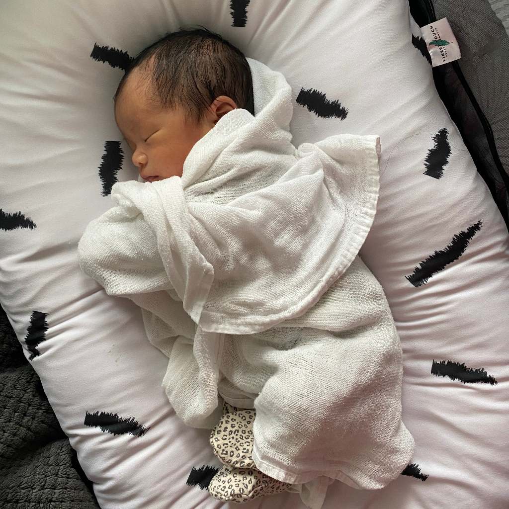 Finest Touch Duck Down & Kapok Infant Lounger